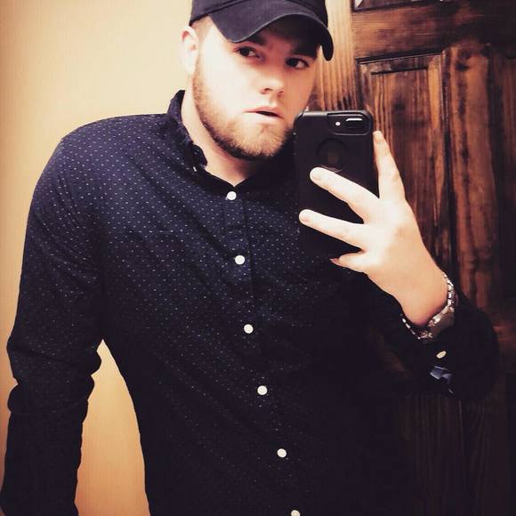 Meet your Posher, Dustin - Picture 1 of 1